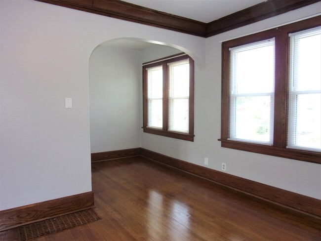 Building Photo - 2505 Jerome Blvd