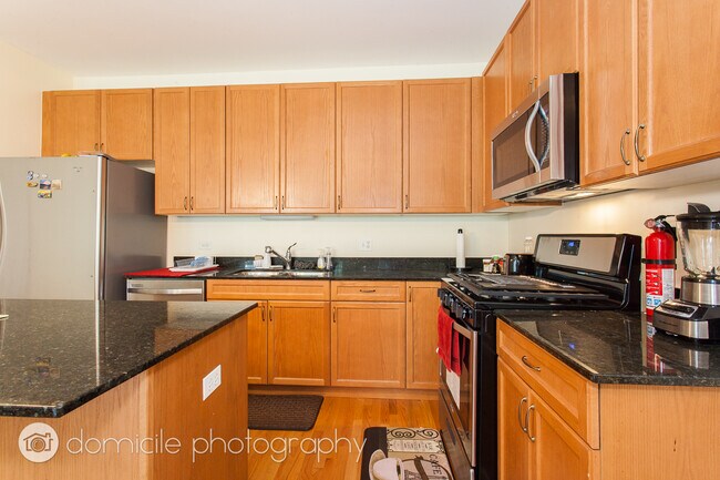 Foto del edificio - 1421 S Halsted St