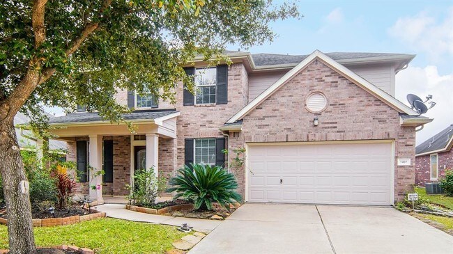 Foto del edificio - 7407 Saxon Hill Ln
