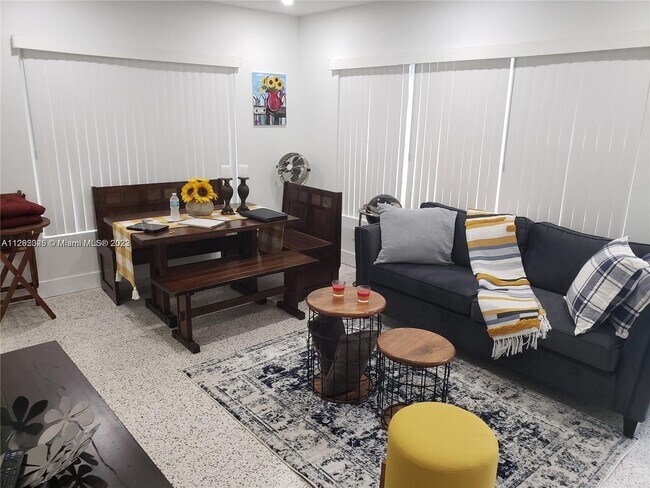 Building Photo - 19 Charley Ave