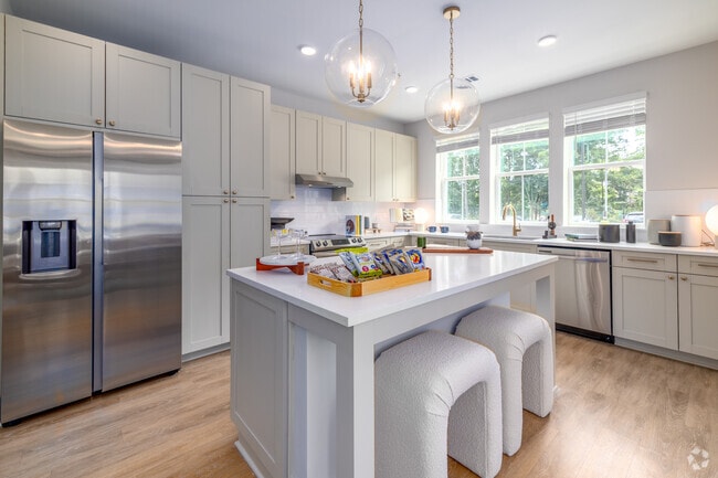 Interior Photo - Benson Ballantyne