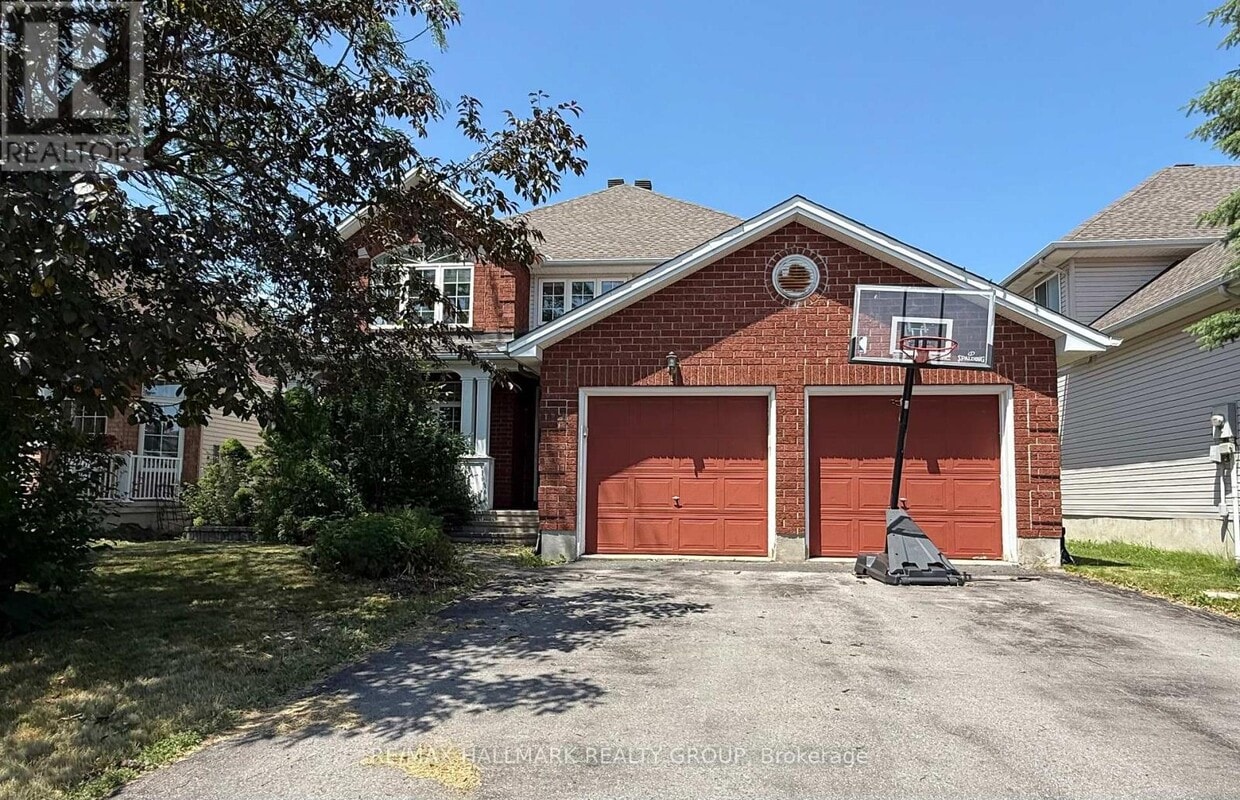 Primary Photo - 1111 Lichen Ave