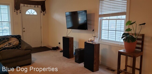 Building Photo - 3 br, 2.5 bath House - 3008 P Street