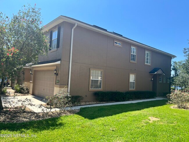 Foto del edificio - 3875 Buckthorne Dr