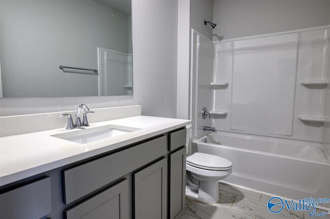 Building Photo - 206 Waylan Rdg Ln