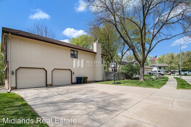 Building Photo - 4 br, 2.5 bath House - 11811 Amos Gates Drive