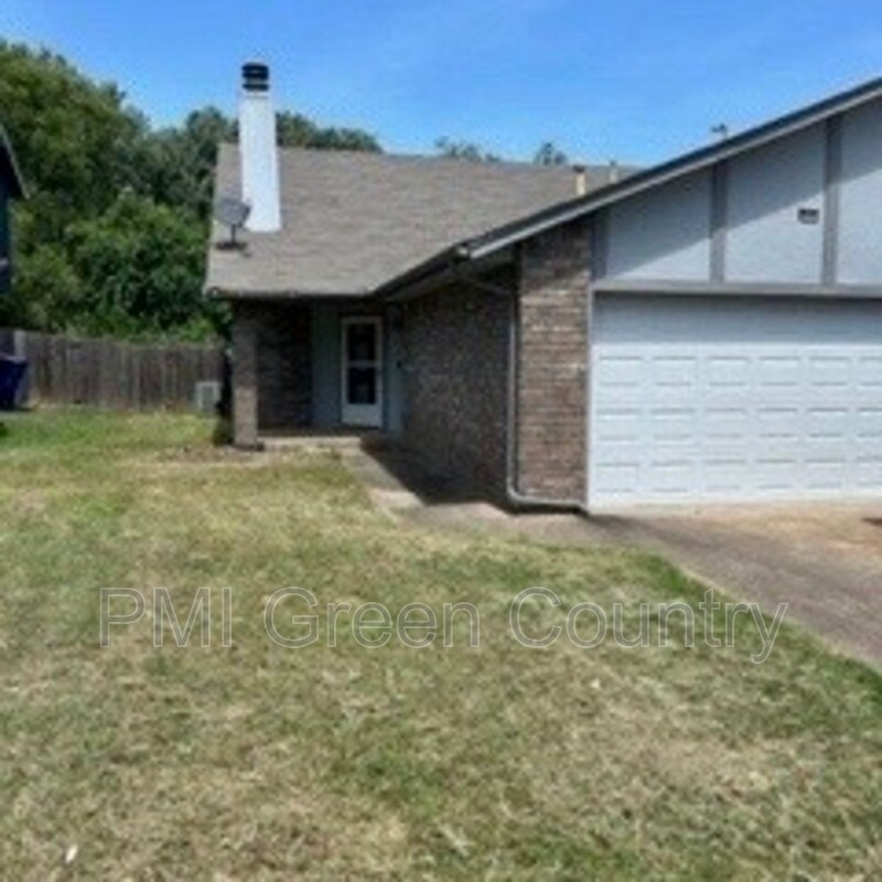 4717 S Ironwood Ave, Broken Arrow, OK 74011 House Rental in Broken