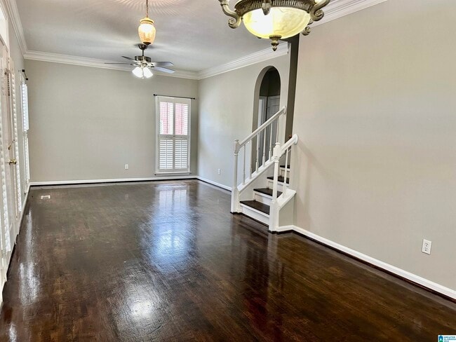 Foto del edificio - 515 Meadow Ridge Cir