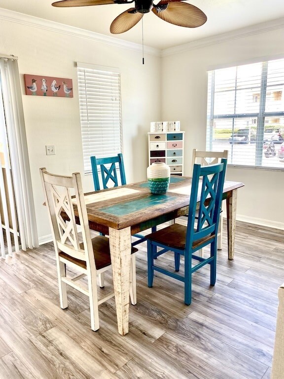 Comedor - 1000 Villagio Cir