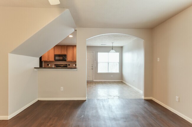 Foto del edificio - 25222 Barmby Dr