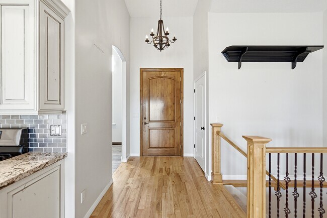 Foto del edificio - 722 W Webb Rd