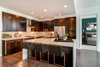 Building Photo - Piedmont House