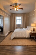 Medium Studio, 365sf / Living Area - The Dulion