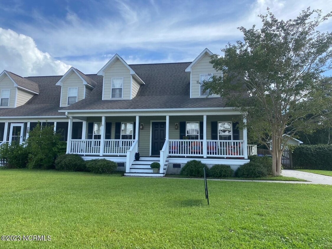107 Beaufort Walk, Beaufort, NC 28516 House Rental in Beaufort, NC
