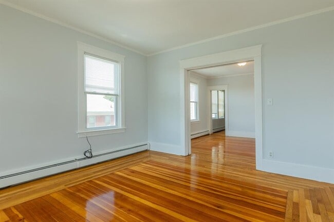 Foto del edificio - 23 Boutwell St
