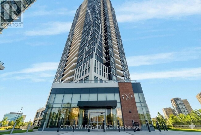 Building Photo - 25 Wellington St S