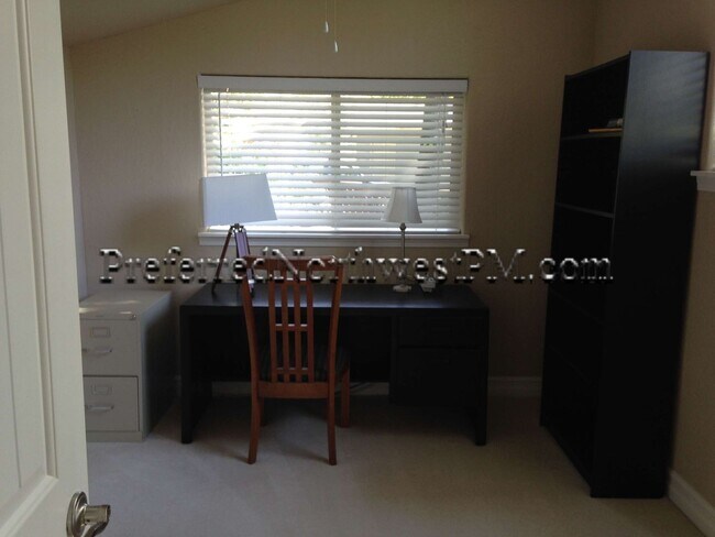 Foto del edificio - 35810 Camp Creek Rd