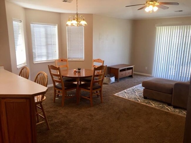 Building Photo - Countrywoods Condo 1274 S