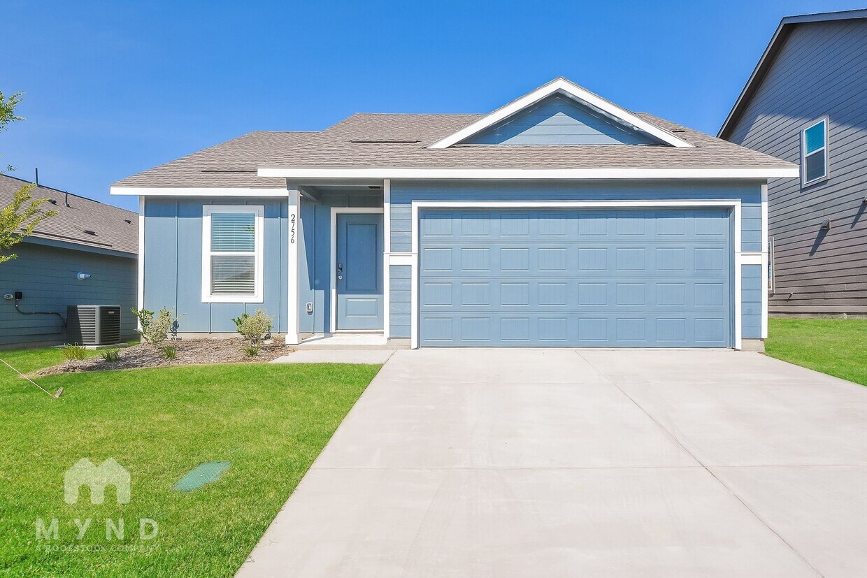 Foto principal - 2756 Mistwood Dr
