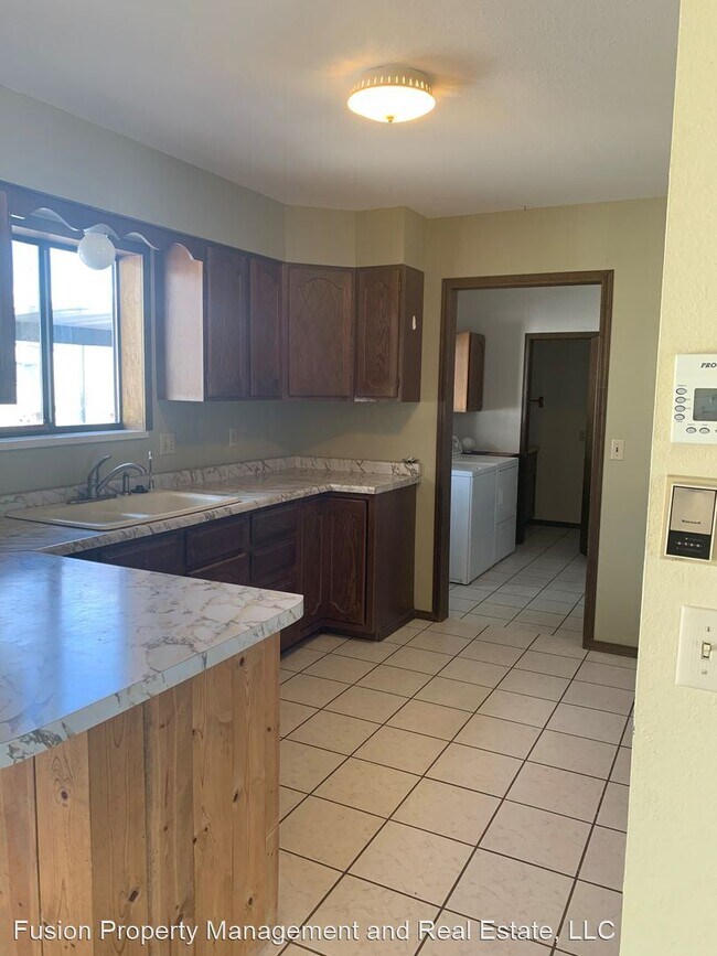 Foto del edificio - 3 br, 2 bath House - 498 33 Road