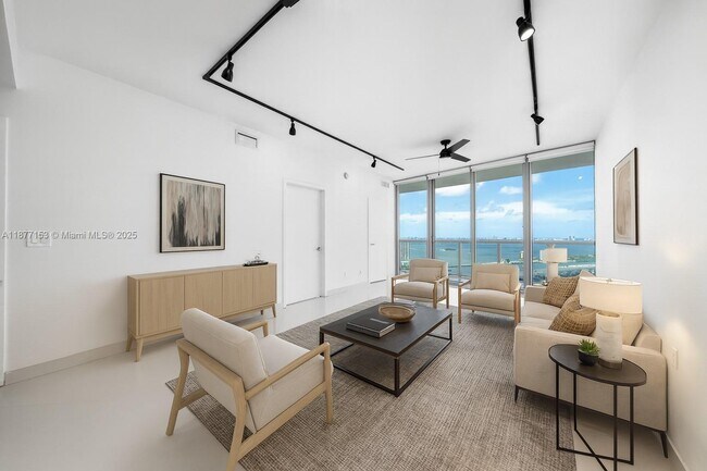 Foto del edificio - 888 Biscayne Blvd