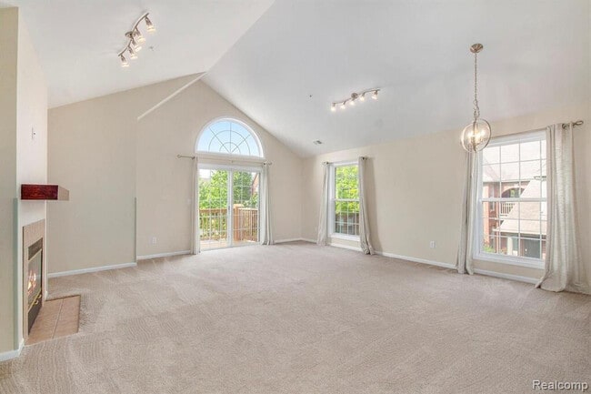 Building Photo - 28541 Carlton Way Dr