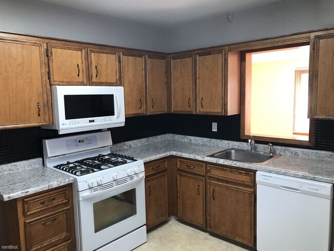Building Photo - 4 br, 2 bath House - 2249 4th Ave N