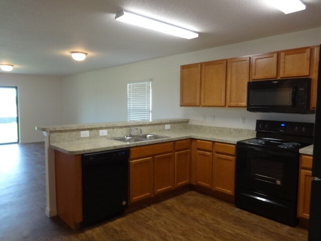 Building Photo - 627 Chatham Walk Dr