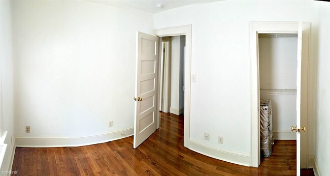 Foto del edificio - 1305 Melrose Pkwy