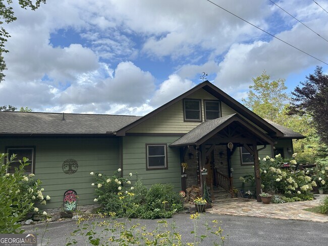 Building Photo - 100 Corinth Ln