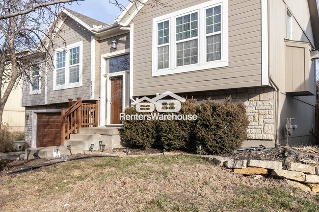 Building Photo - 12523 Logan