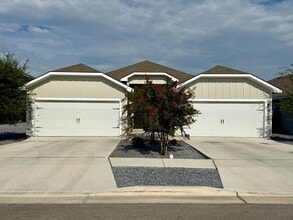 Building Photo - 3438 Scott Cir