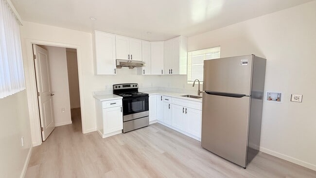 Photo - 494 Meek Ave House