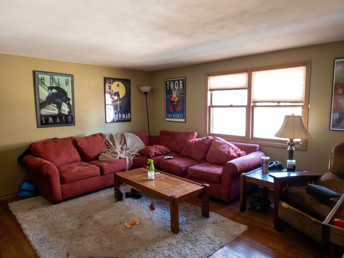 Foto principal - 1011 Emerald St