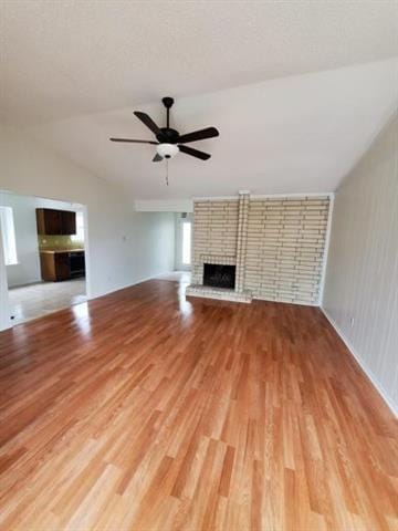 Building Photo - 2210 Greenvalley Dr