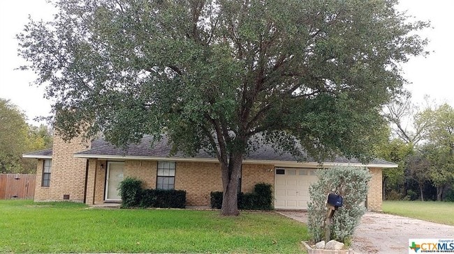 Building Photo - 142 Forest Dr