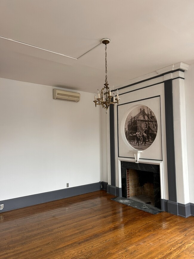 Living Room - 140 W High St