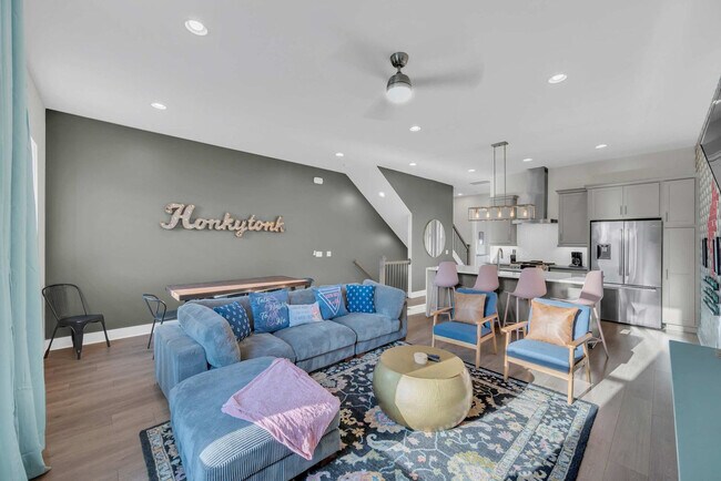 Foto del edificio - 516 27th Ave N