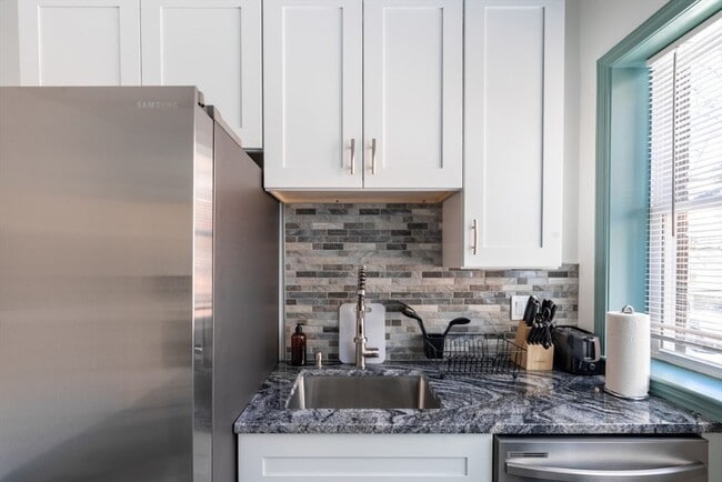 Foto del edificio - 100 Washington St