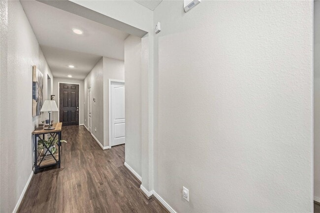 Foto del edificio - 20810 Cullen Ranch Rd