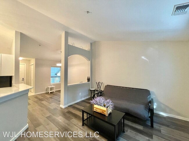 Building Photo - 2 br, 2 bath House - 12123 NE 172nd Pl Uni...