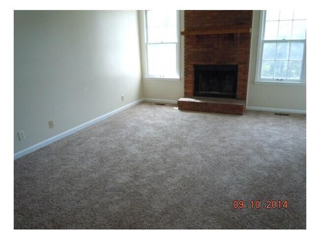Building Photo - 744 West Creek Drive home for rent