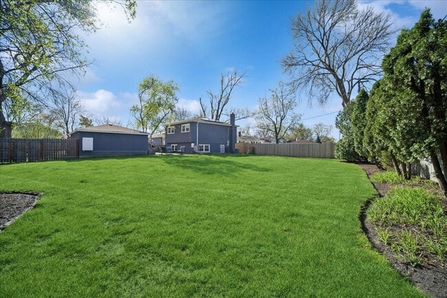 Building Photo - 1230 Greenwood Ct
