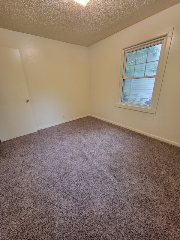 Foto del edificio - 3108 Linden Ave