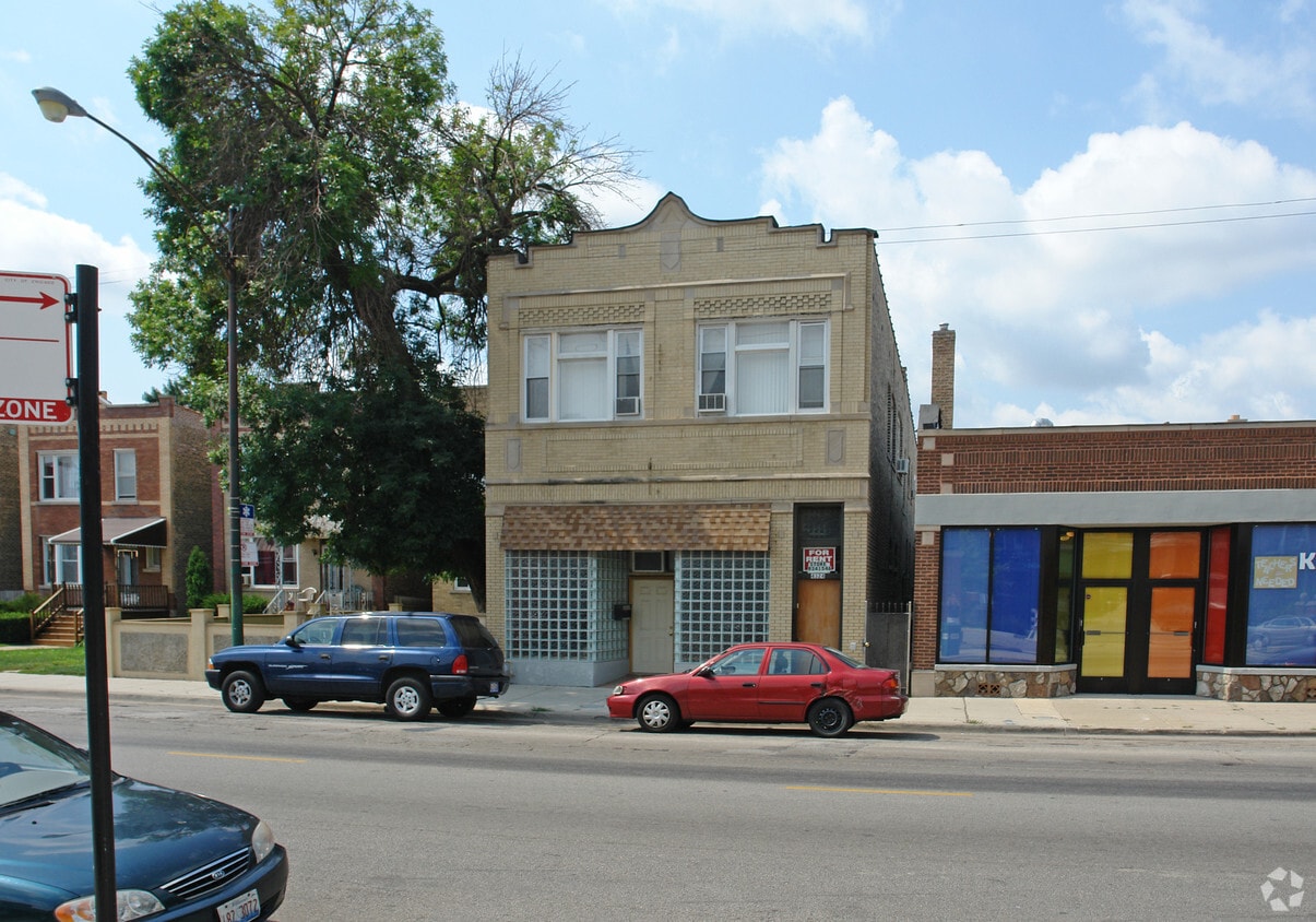 4324 N Milwaukee Ave, Chicago, IL 60641 Rentals in Chicago at 4324 N