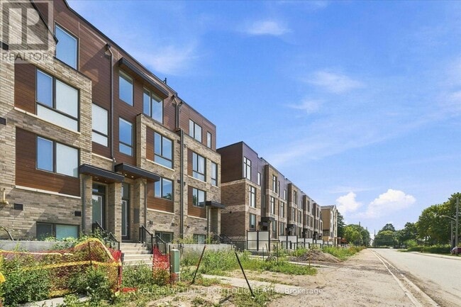 Building Photo - 372 Lawrence Hts Wy
