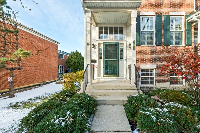 Foto del edificio - 2106 Rugen Rd