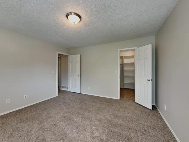 Building Photo - 5172 S Truckee St