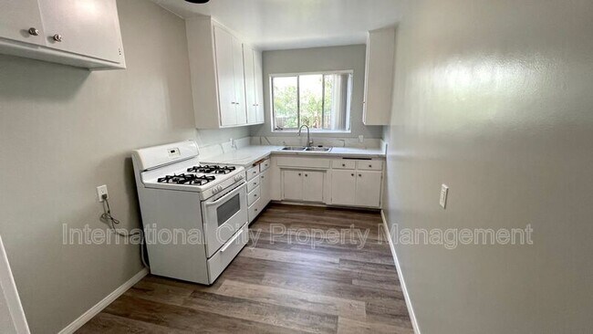 Foto del edificio - 5350 E La Pasada St