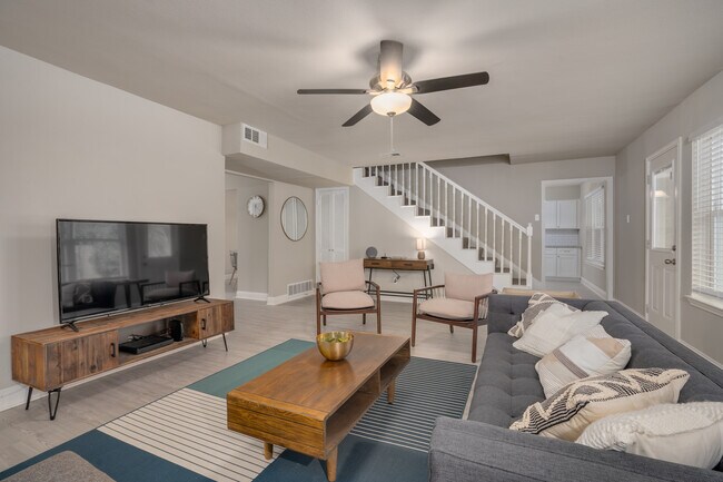 Building Photo - 11210 Cotillion Dr